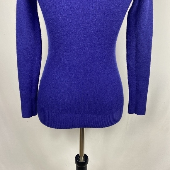 French Connection Violet Knitted Sweater with Kangaroo Pocket and Hood - Picture 5 of 6